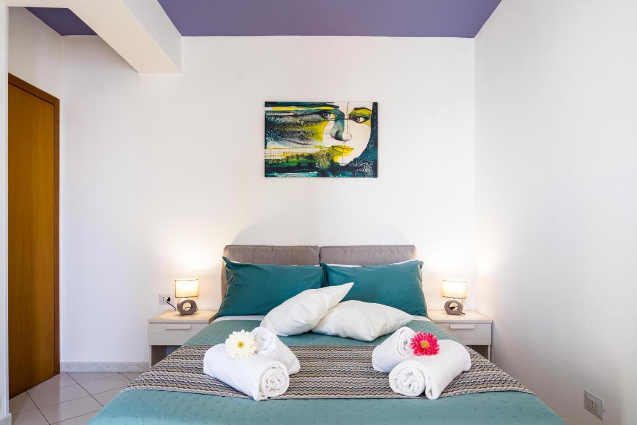 勒托阳尼Loft Balcone Sul Mare公寓 外观 照片
