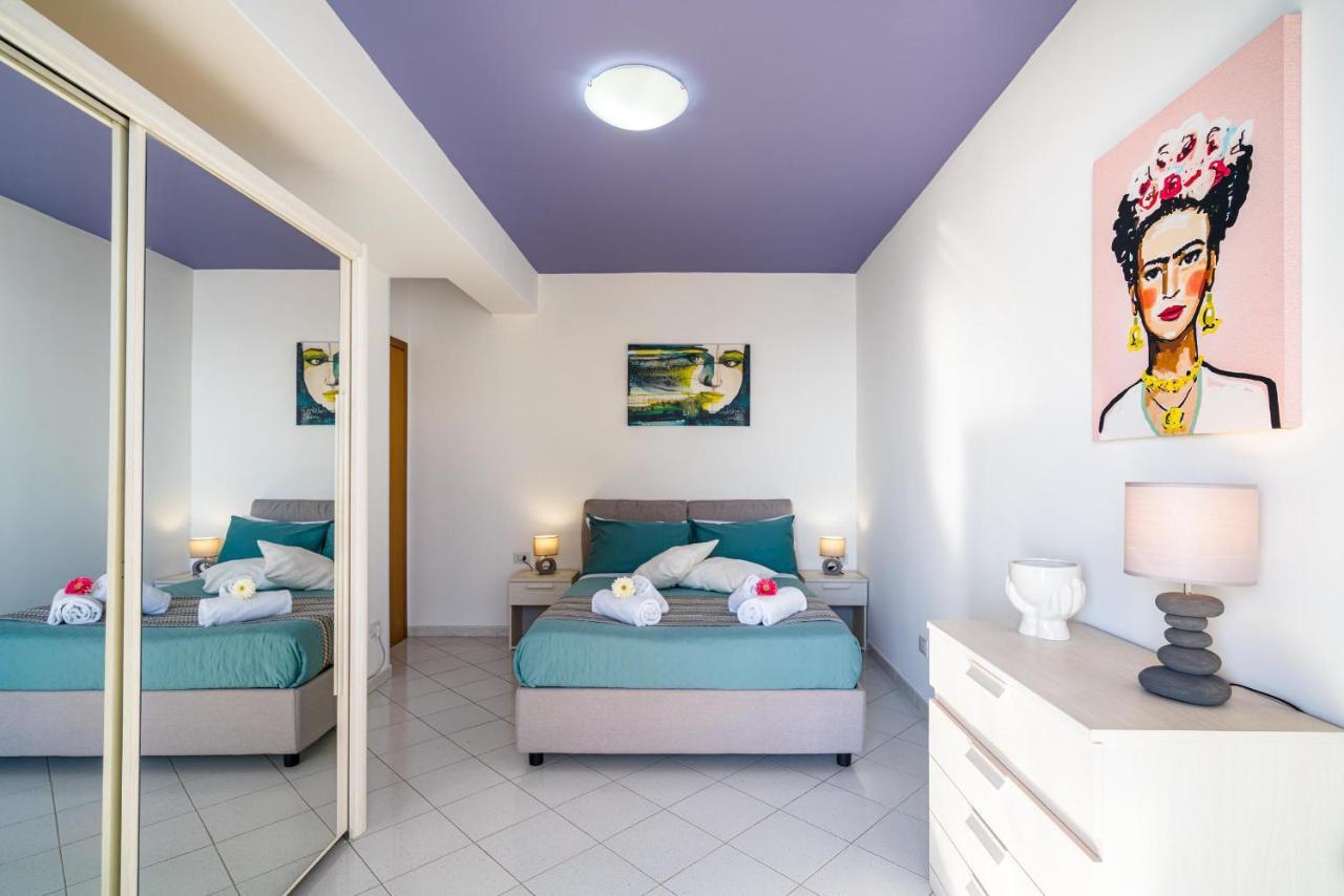勒托阳尼Loft Balcone Sul Mare公寓 外观 照片